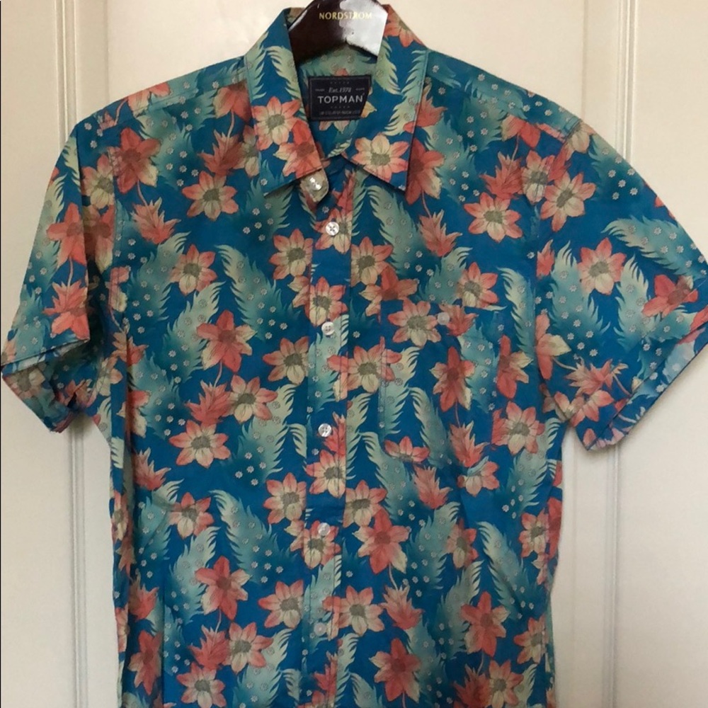 TOPMAN short sleeve Hawaiian floral shirt size S